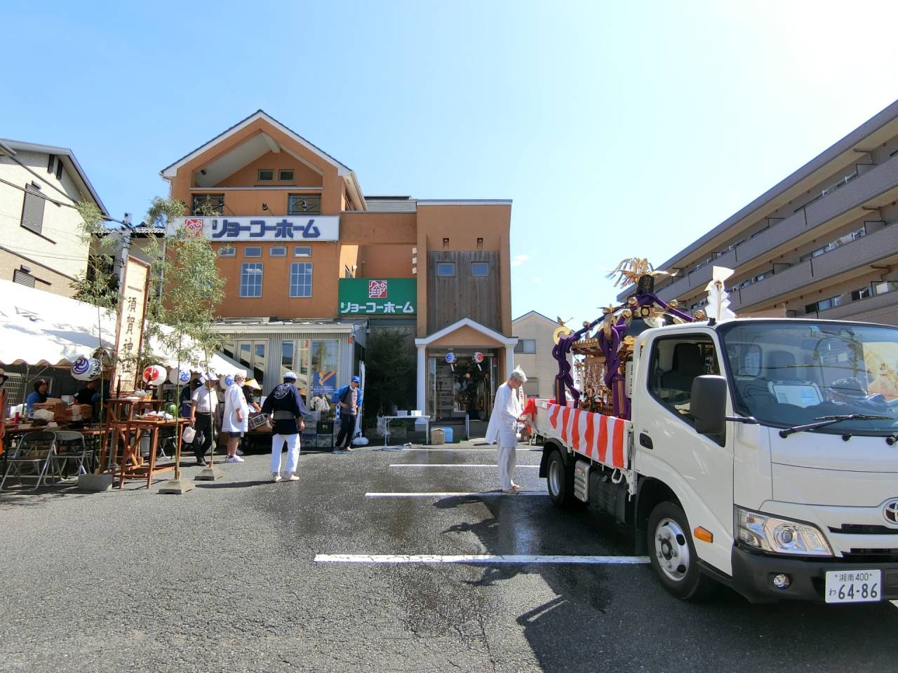 ４年ぶりに須賀神社例大祭神酒所を開設しました