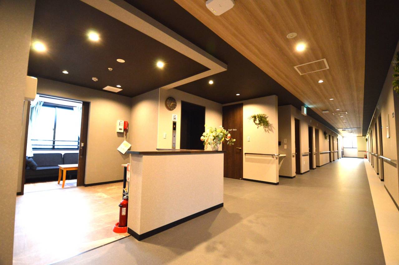 『ナーシングホームえがお　横浜泉』　2024