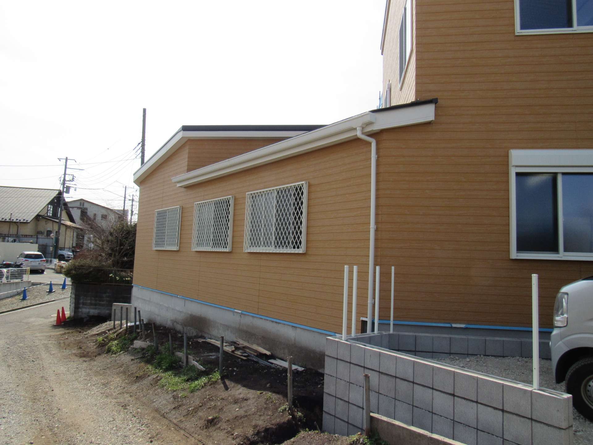 すぽっとらいと汲沢　2025